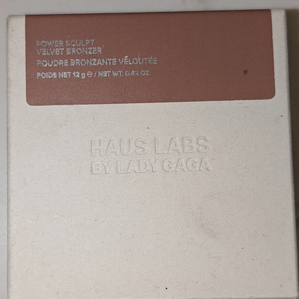 HAUS LABS By Lady Gaga Power Sculpt Velvet Bronzer Medium level 5 - New